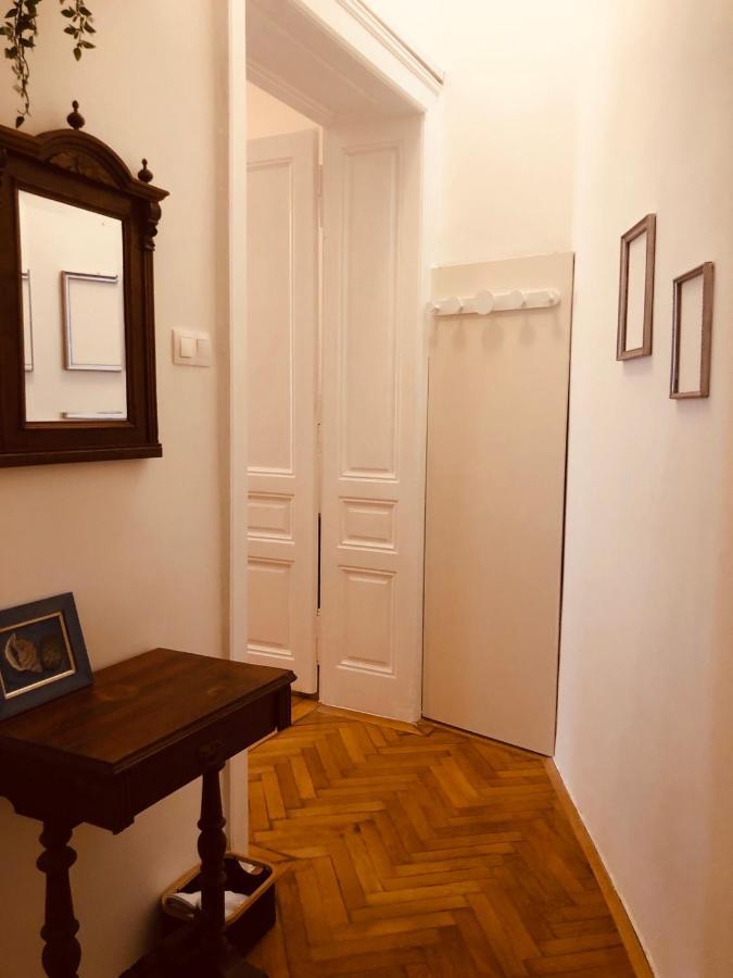 Room 44 Osijek Exterior foto